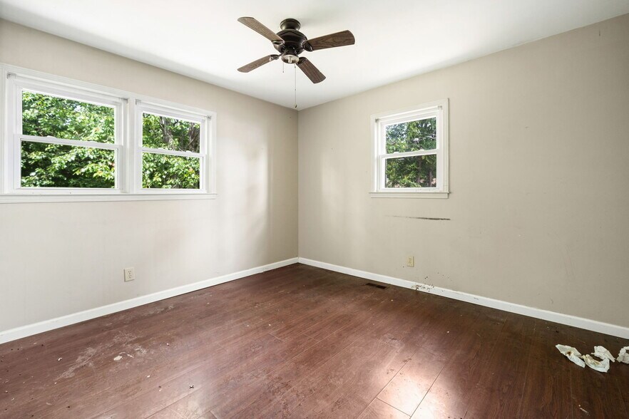 More Photos Of 3531 Cherokee St, Kennesaw Medical For Sale
