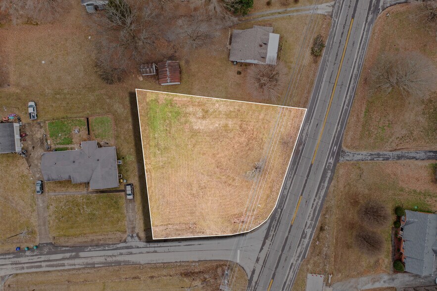 Primary Photo Of 2612 Us-31w, White House Land For Sale