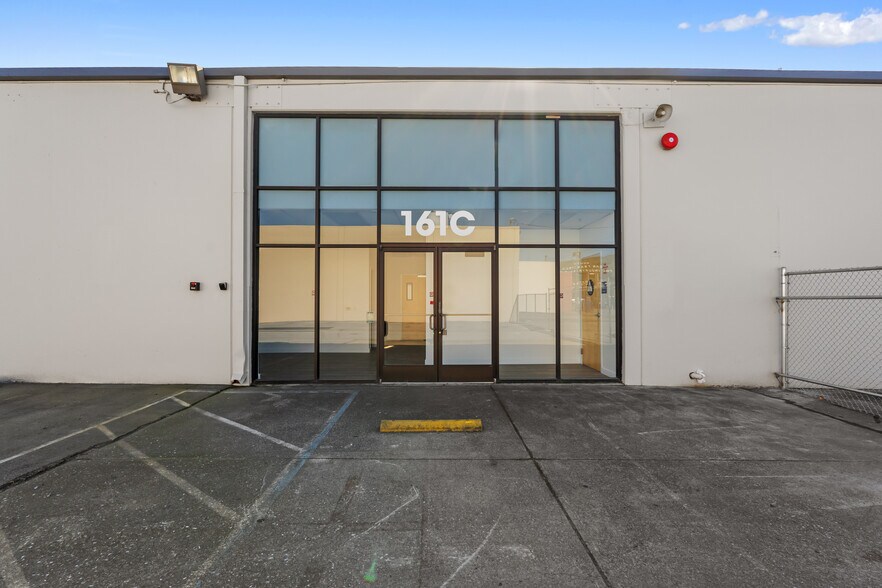 More Photos Of 161 Starlite St, South San Francisco Warehouse For Sale