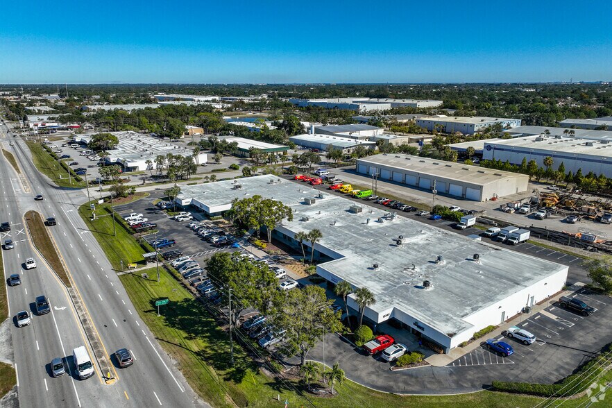 More Photos Of 12345 Starkey Rd, Largo Unknown For Lease