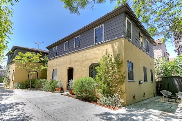 More Photos Of 155 S Westmoreland Ave, Los Angeles Apartments For Sale