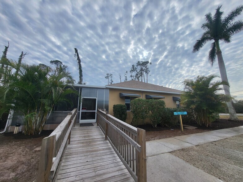 More Photos Of 17162 Toledo Blade Blvd, Port Charlotte Medical For Sale