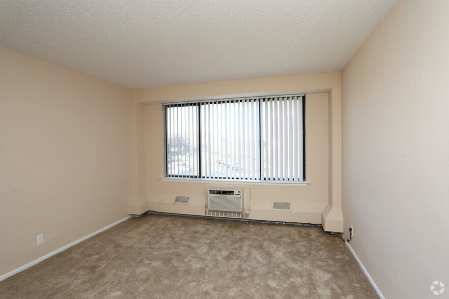 More Photos Of 600-628 Asylum Ave, Hartford Apartments For Lease