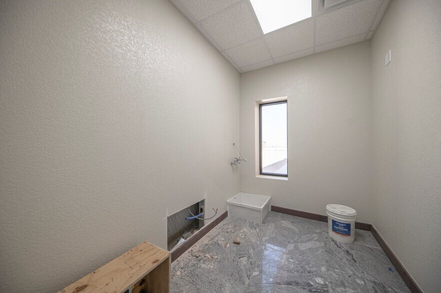 More Photos Of 16651 W Basin St, Odessa Industrial For Sale