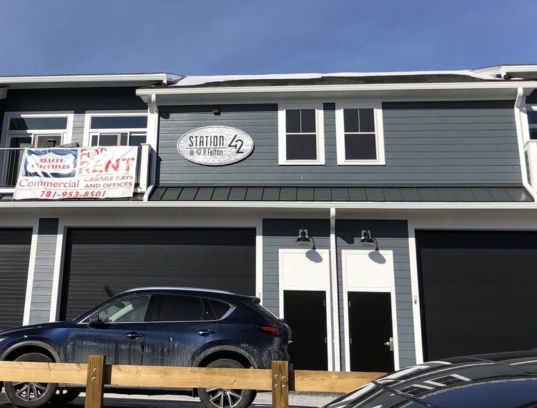 More Photos Of 42 Felton St, Waltham Warehouse For Lease