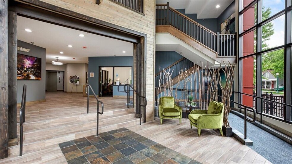 More Photos Of 110 E 1st St, Chaska Apartments For Lease