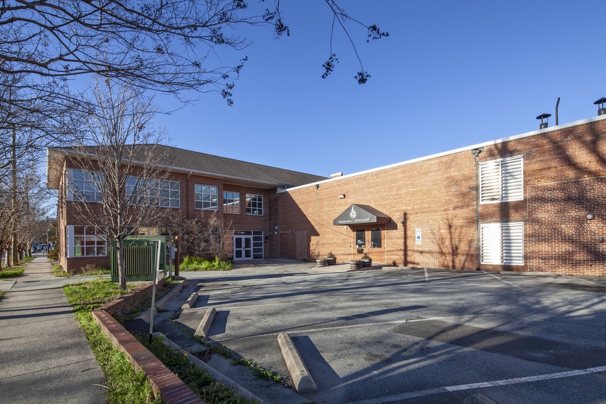 More Photos Of 505 W Franklin St, Chapel Hill Office For Lease