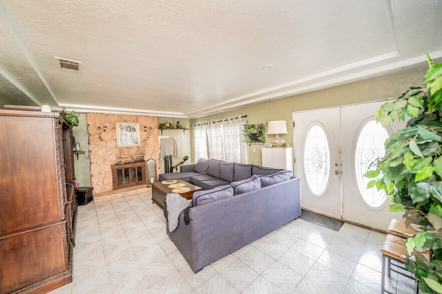 More Photos Of 19340 Jurupa Ave, Bloomington Land For Sale