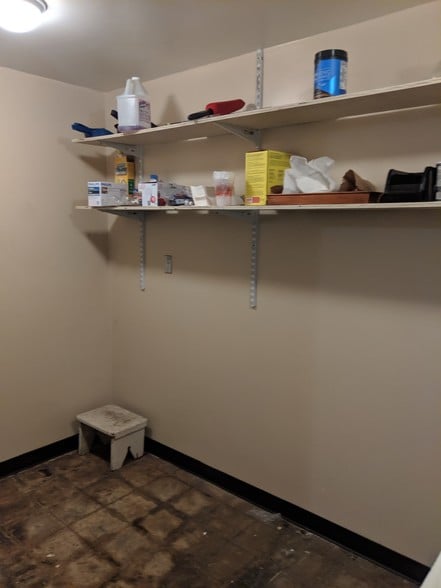 More Photos Of 2908 N Interstate 35, Austin Storefront Retail Office For Lease