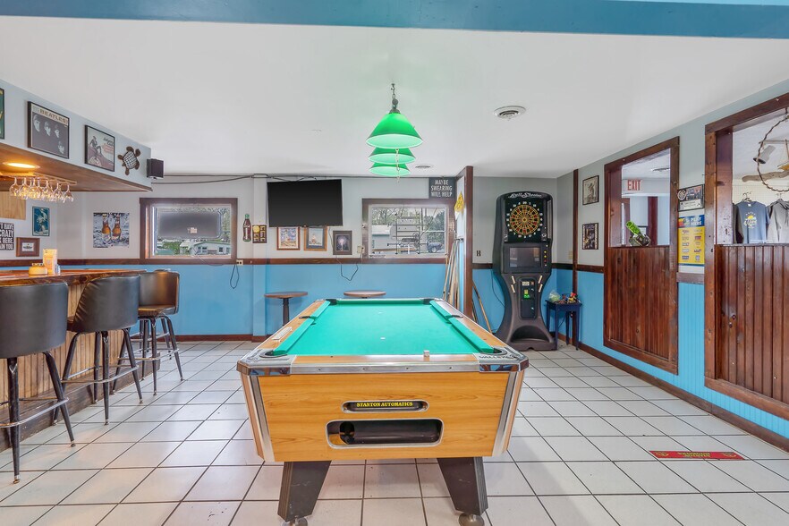 More Photos Of 356 King St, Fair Haven Marina For Sale