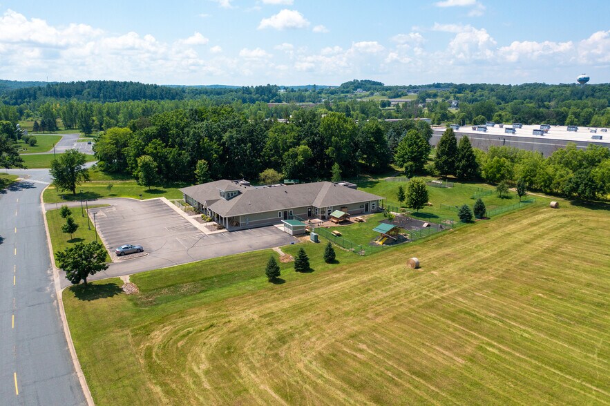 More Photos Of 425 Technology Dr E, Menomonie Daycare Center For Sale