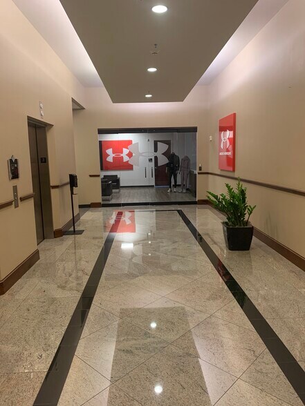 More Photos Of 410 W Grand Pky S, Katy Office For Sale