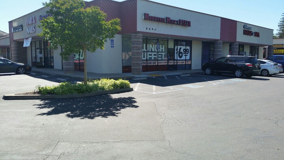 More Photos Of 8690 Elk Grove Blvd, Elk Grove Unknown For Lease