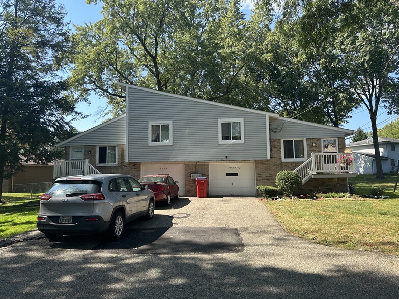 Primary Photo Of 3029 17th St NW, Canton Apartments For Sale