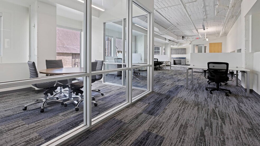 More Photos Of 800 Brazos St, Austin Apartments For Sale