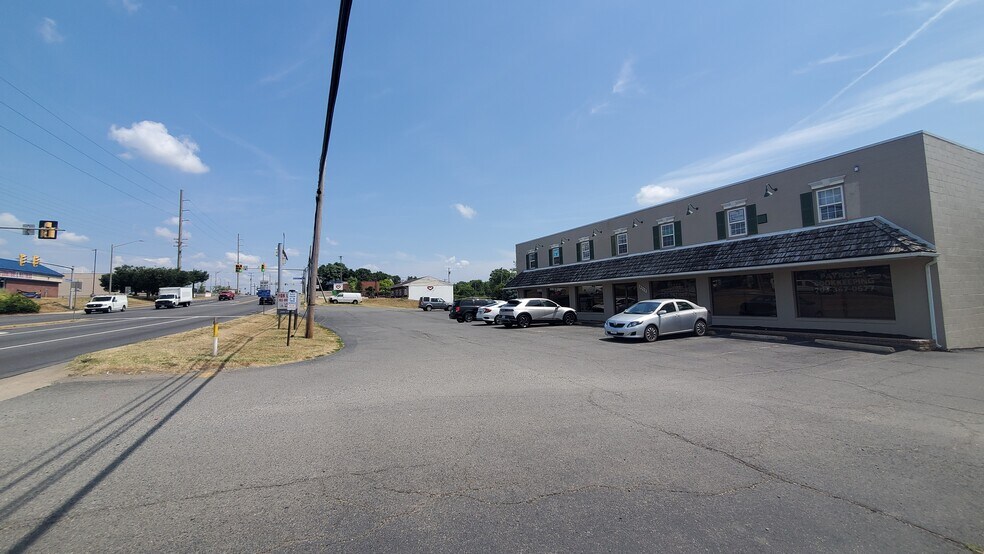 More Photos Of 8317 Centreville Rd, Manassas Office For Lease