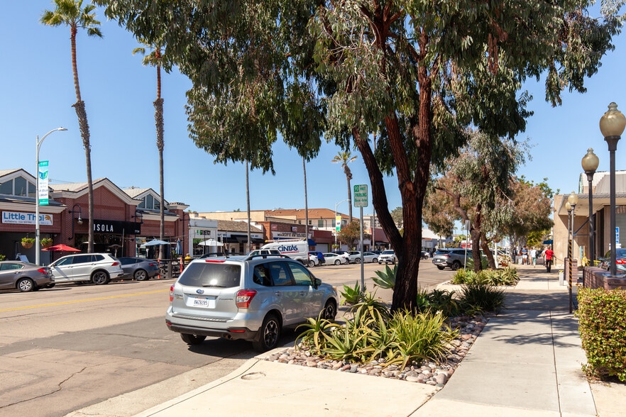 More Photos Of 7733 Girard Ave, La Jolla Land For Sale