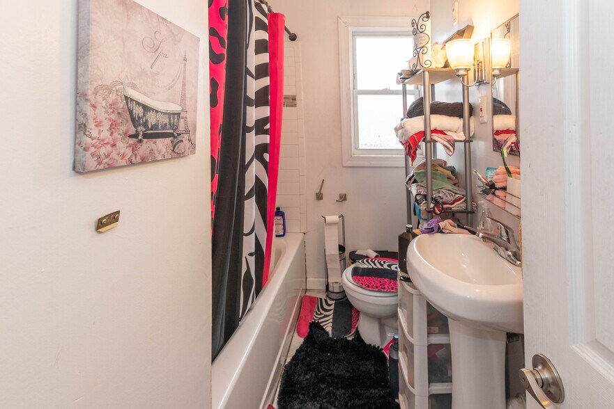 More Photos Of 3500-3504 Liberty Heights Ave, Baltimore Apartments For Sale