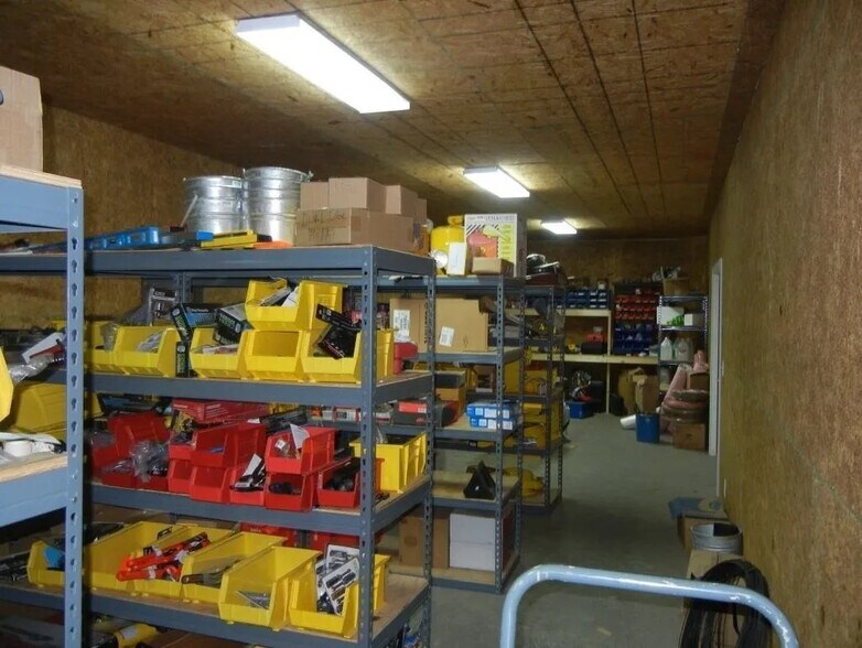 More Photos Of 227 Industrial Pky, Luverne Manufacturing For Sale