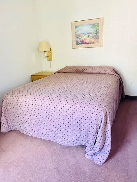 More Photos Of 5051 Albees, Lewellen Hospitality For Sale