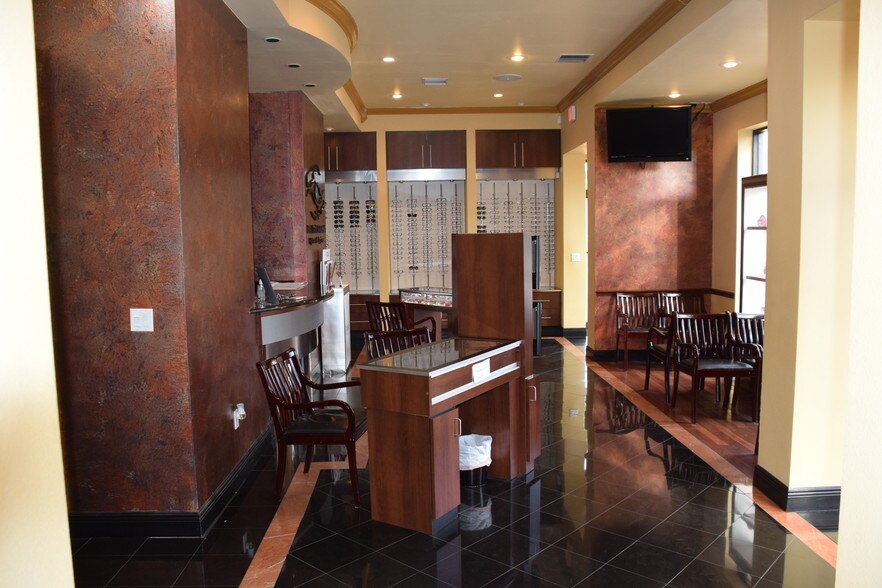 More Photos Of 1311 E Michigan St, Orlando Medical For Lease