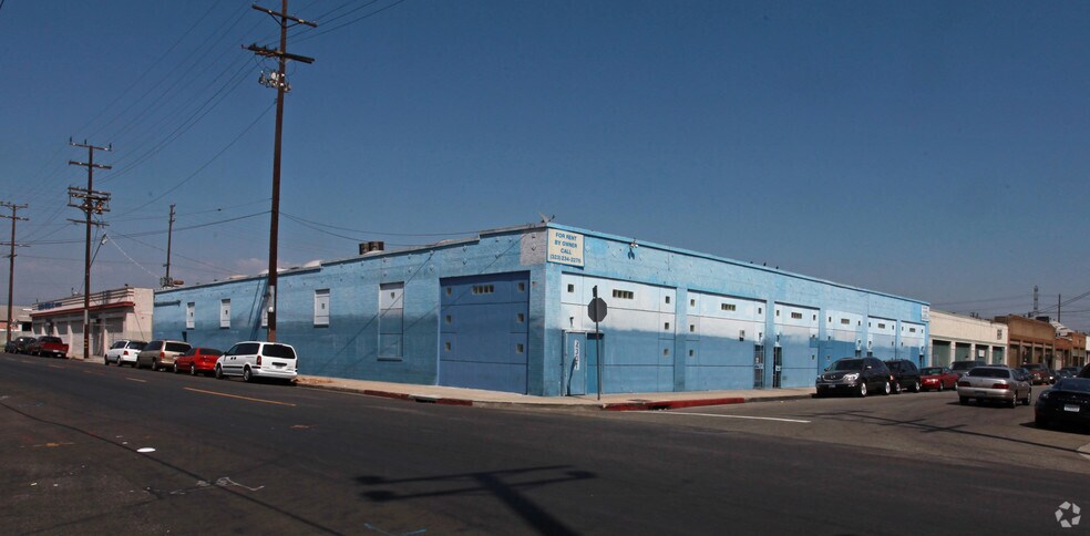 Primary Photo Of 2301-2311 E 8th St, Los Angeles Warehouse For Lease