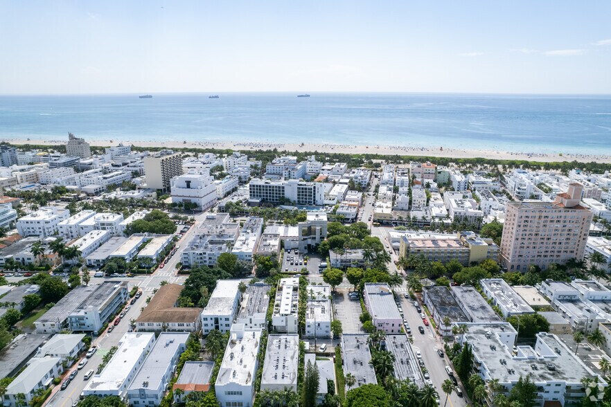 More Photos Of 930 Washington Ave, Miami Beach Office For Sale