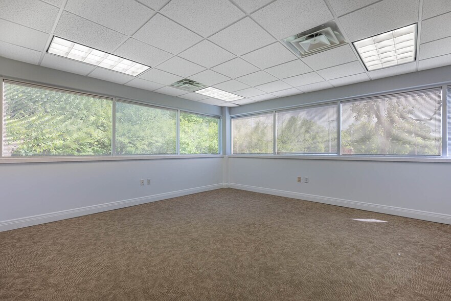 More Photos Of 7271 N Main St, Dayton Medical For Lease