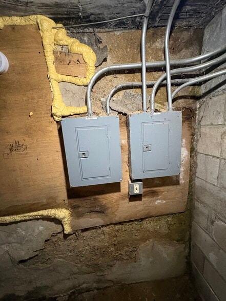 More Photos Of 2767 N Holton St, Milwaukee Apartments For Sale