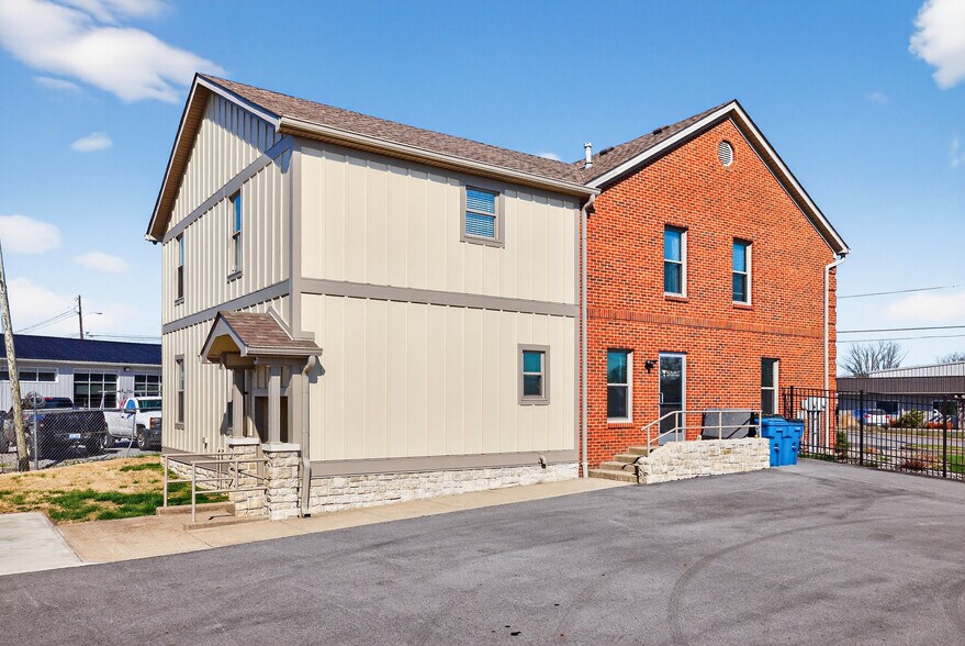 More Photos Of 446 Roy Arnold Blvd, Danville Industrial For Sale