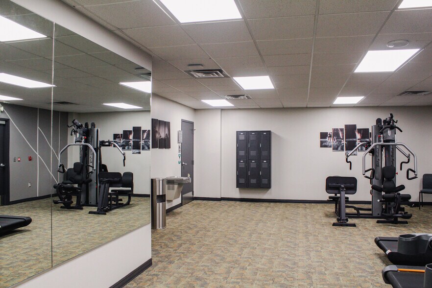 More Photos Of 535 S Burdick St, Kalamazoo Medical For Lease