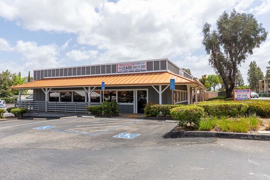 More Photos Of 200 W El Norte Pky, Escondido Unknown For Lease