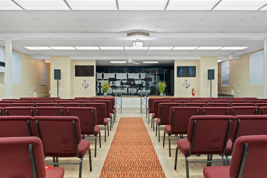 More Photos Of 21 Church St, Elmwood Park Religious Facility For Sale