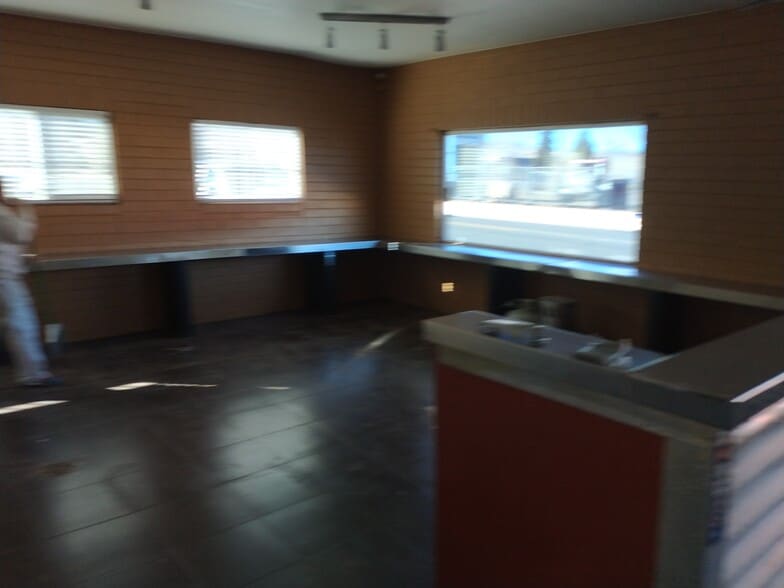 More Photos Of 620 Ryland St, Reno Storefront Retail Residential For Lease