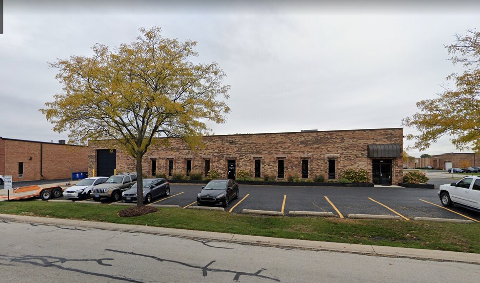More Photos Of 100-102 Fairbank St, Addison Business Park For Lease