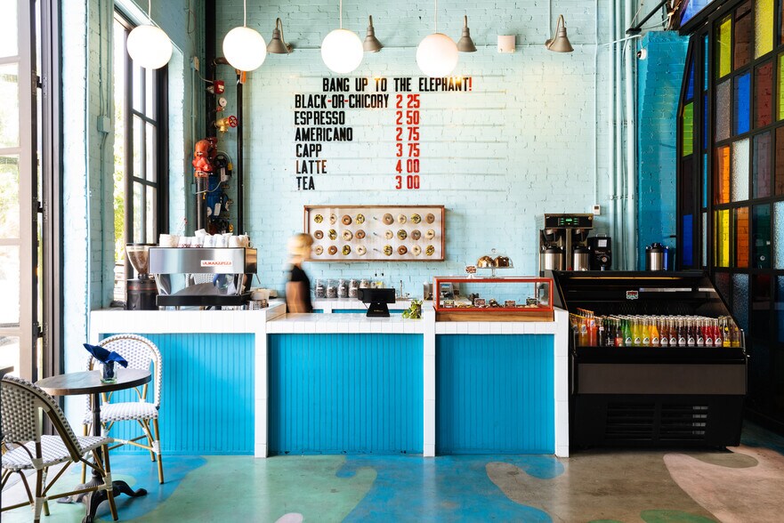 More Photos Of 1310 Pearl St, Denver Restaurant For Sale
