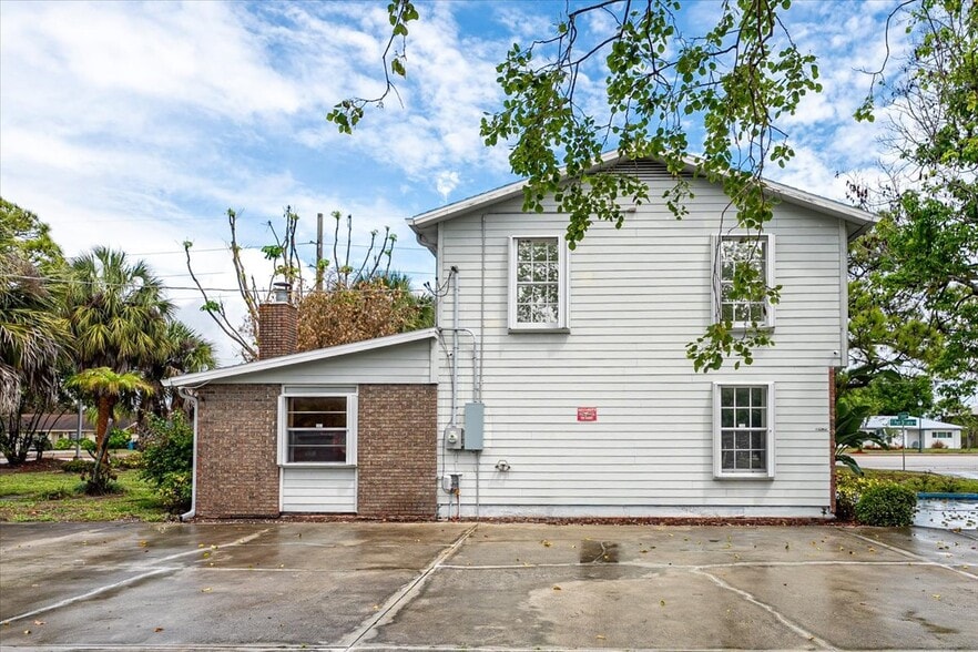 More Photos Of 1514 SE Port St Lucie Blvd, Port Saint Lucie Office For Sale