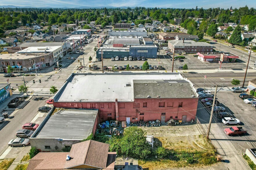 More Photos Of 803-809 S 38th St, Tacoma Storefront Retail Office For Sale