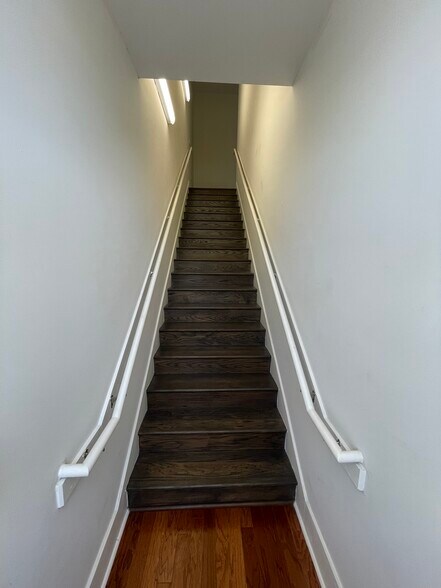 More Photos Of 811-817 Forsyth St, Macon-Bibb Storefront Retail Residential For Sale