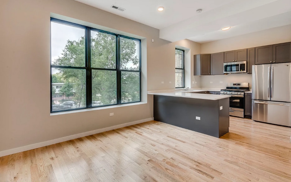 More Photos Of 4525 S Evans Ave, Chicago Apartments For Sale