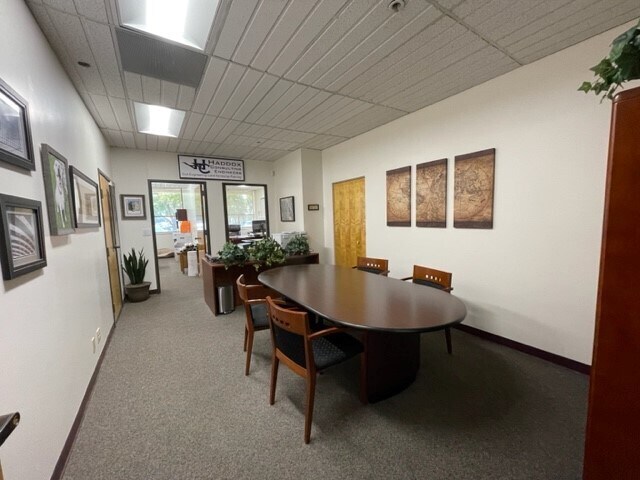 More Photos Of 190 S Orchard Ave, Vacaville Office For Lease
