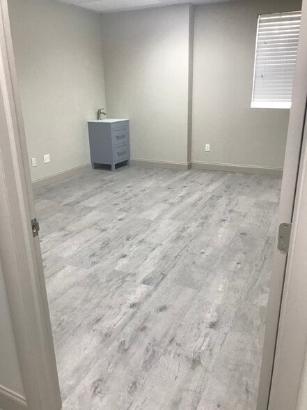 More Photos Of 1631 NW St Lucie West Blvd, Port Saint Lucie Medical For Lease