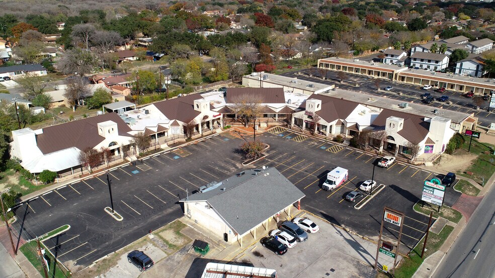 Primary Photo Of 3857 E Southcross Blvd, San Antonio Unknown For Lease