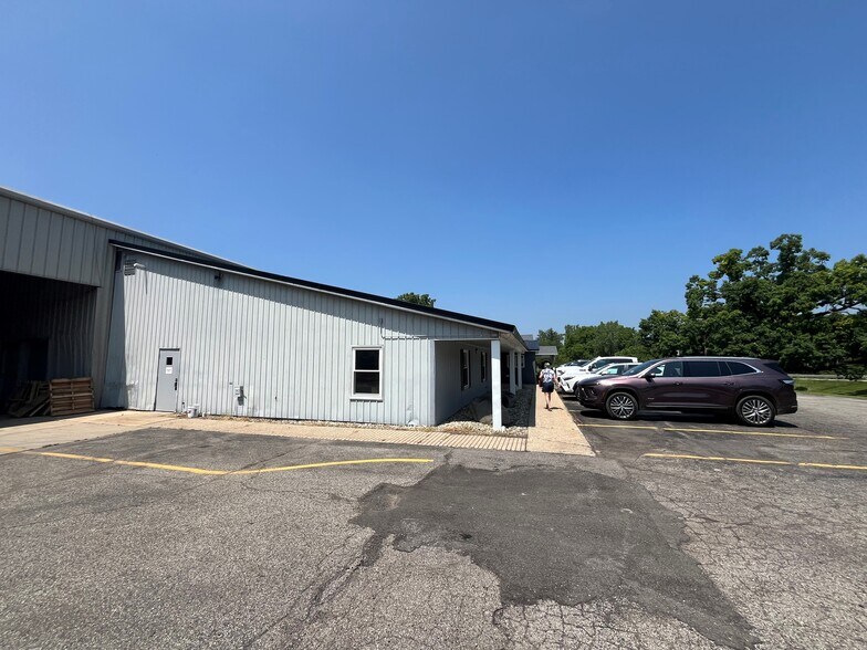 More Photos Of 1351 N M 43 Hwy, Hastings Manufacturing For Sale