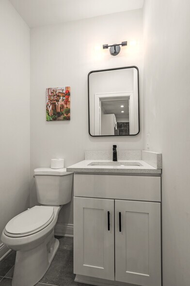 More Photos Of 511 Campbell St, Kansas City Apartments For Sale