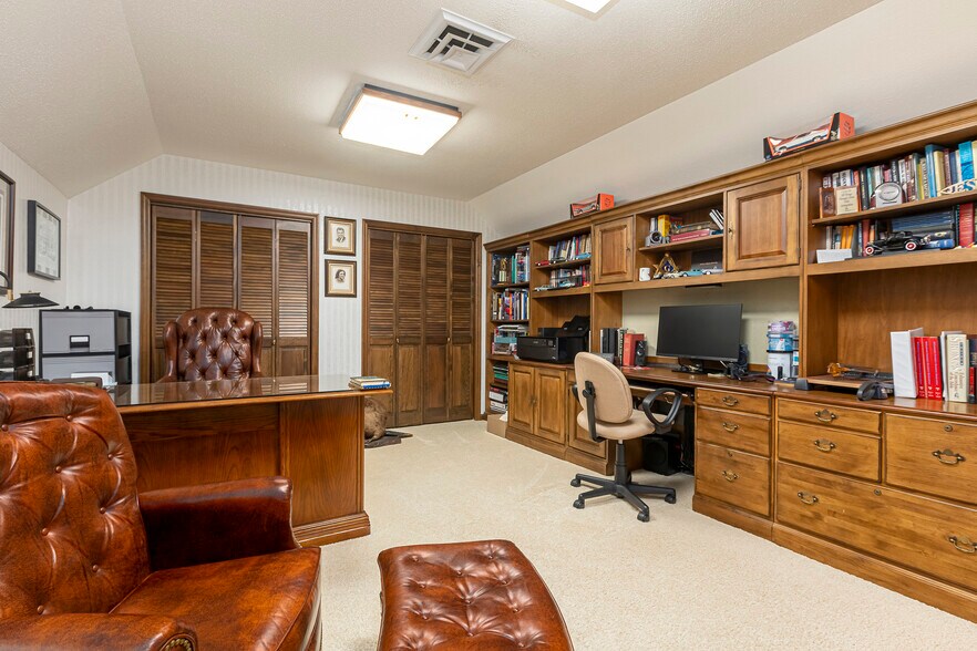 More Photos Of 15866 Moellers Rd, Marion Specialty For Sale
