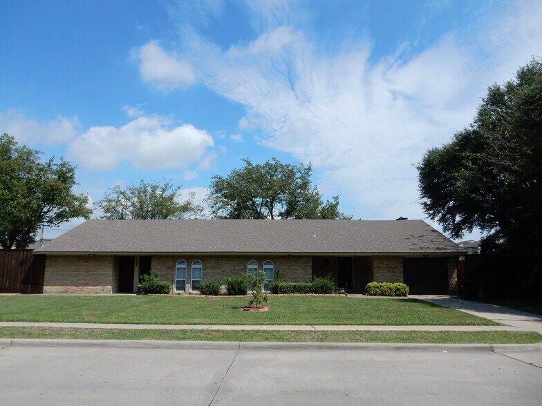 Primary Photo Of 1905 17th St, Plano Multifamily For Sale