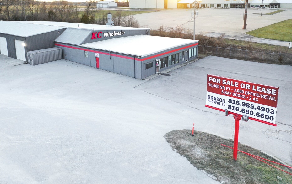 Primary Photo Of 701 SW 1st St, Oak Grove Industrial For Lease