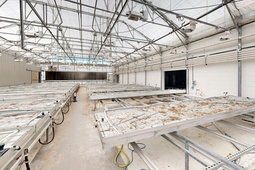 More Photos Of 5290 E 43rd Ave, Denver Warehouse For Sale