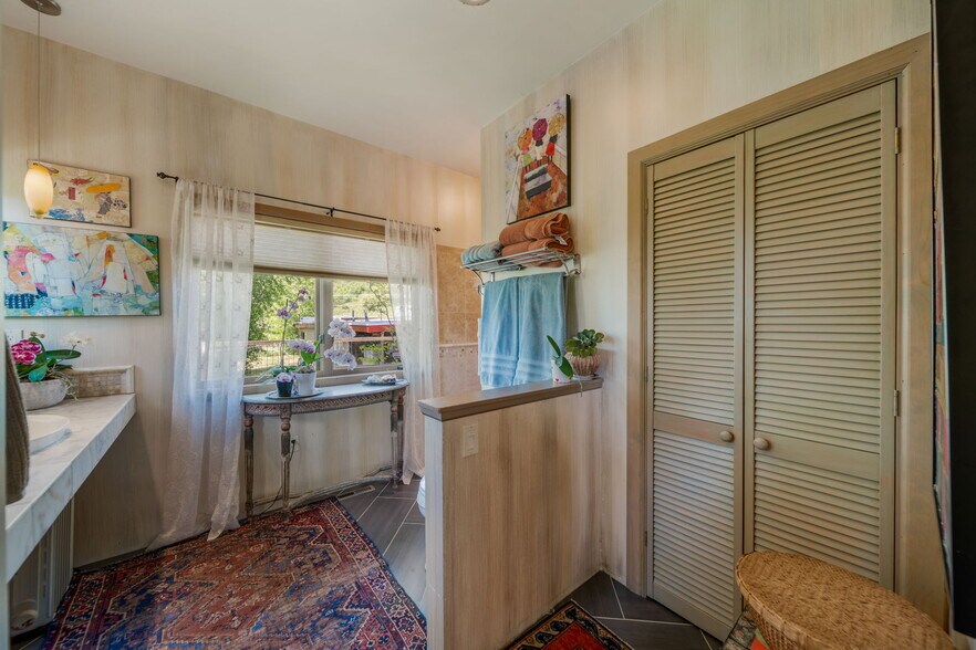 More Photos Of 4 County Road 124, Hesperus Restaurant For Sale